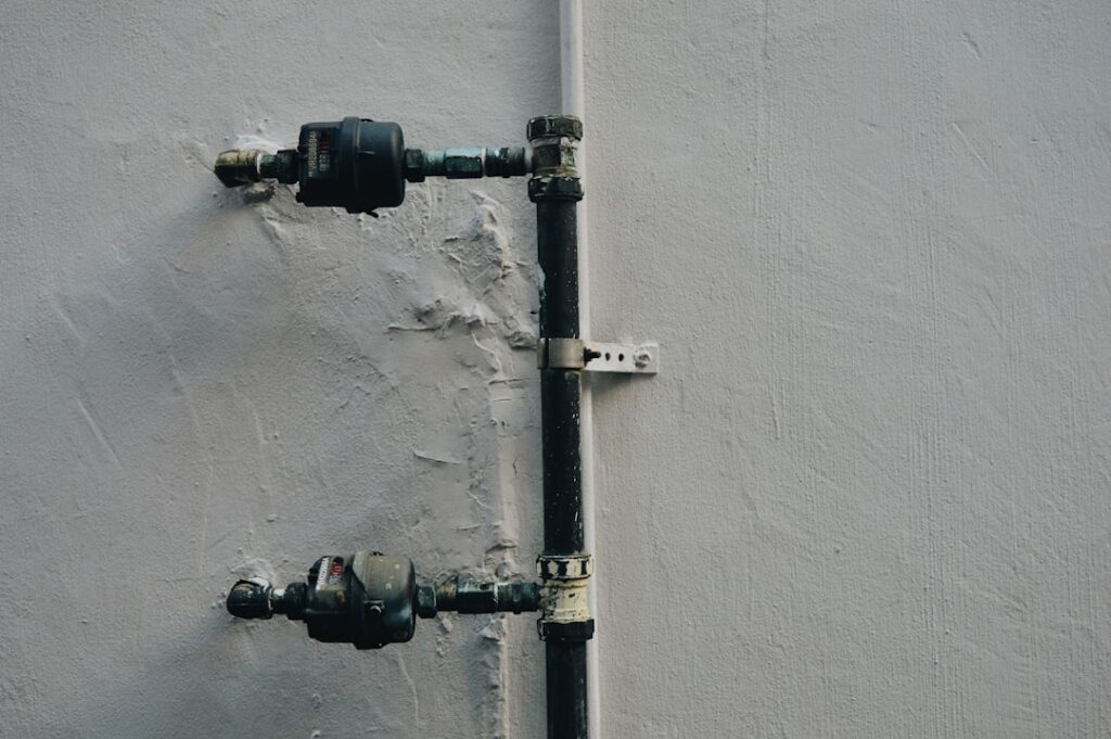 hot water heater connections