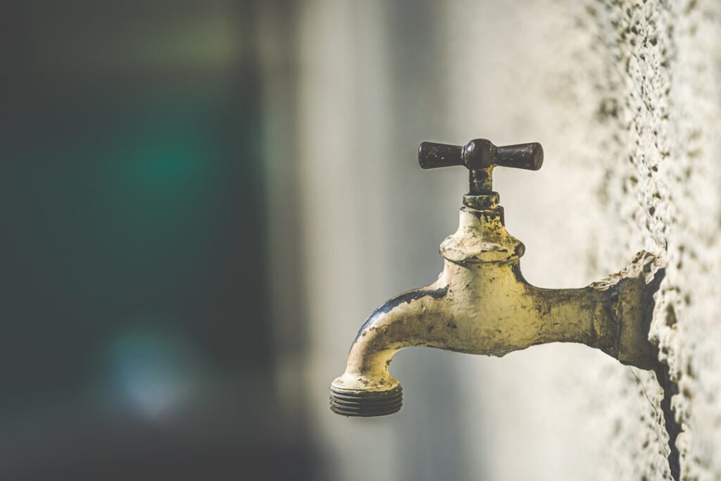 faucet leak repair licensed plumber