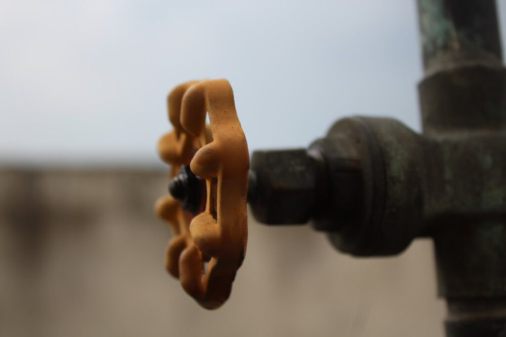 changing toilet valve